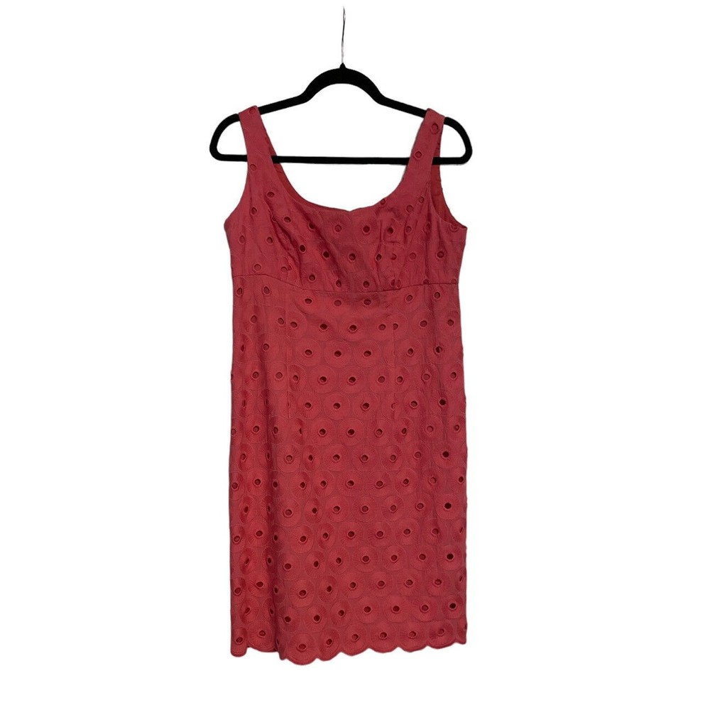 Muse Woman’s Size 8 Pink Embroidered Circle Textured Empire Waist Lined Dress